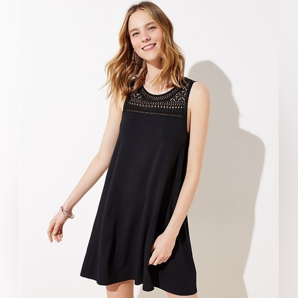 LOFT Crochet Yoke Swing Dress NWT Size M - Picture 1 of 6